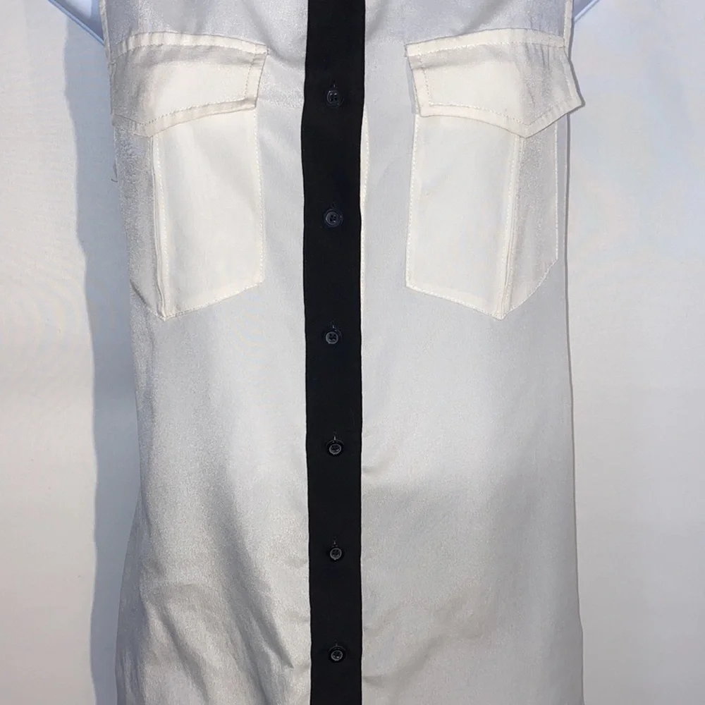 J. Crew sleeveless oversized button down blouse in white with black trim size 6 - Picture 4 of 11